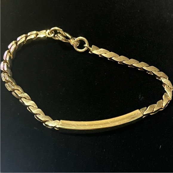 Gold-Tone Engravable Chain Bracelet w/Clasp - Picture 3 of 10